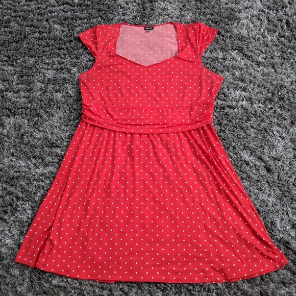 Retrolicious Dresses & Skirts - Retrolicious red polka dot vintage inspired dress